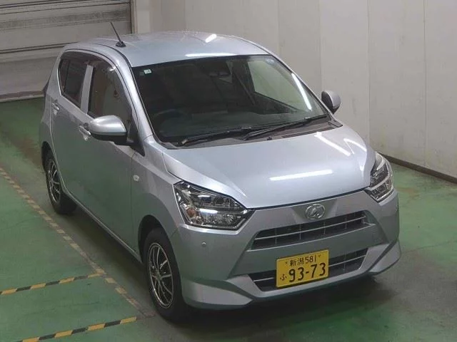 Daihatsu Mira e:S LA360S 2021